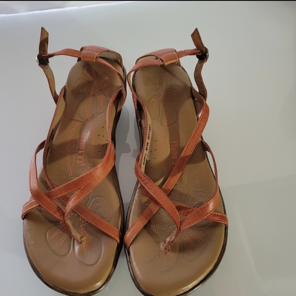 💜born burnt orange leather sandals